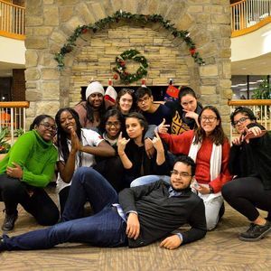 Meet your Posher, Emerald